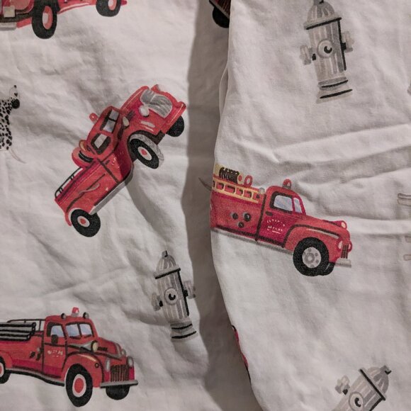Pottery Barn Kids 100% Cotton Firetrucks Twin Sheet Set - Picture 9 of 12